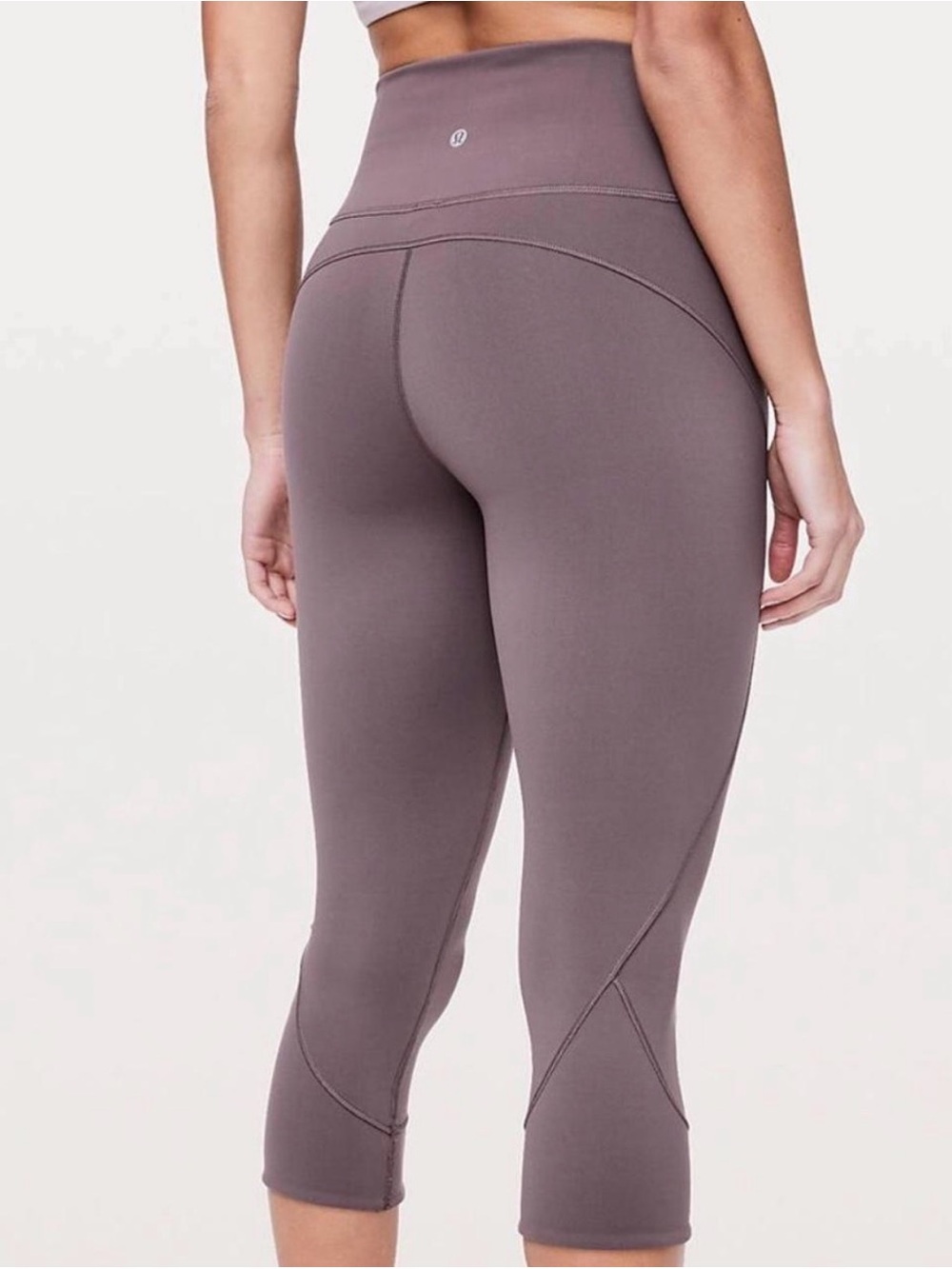 LULU🍋 In Movement Everlux Crop Leggings